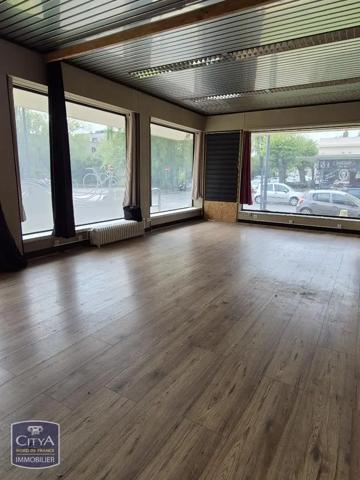 Local professionnel à louer 39.83m² Maubeuge (59600)