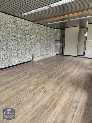 Local professionnel à louer 39.83m² Maubeuge (59600)