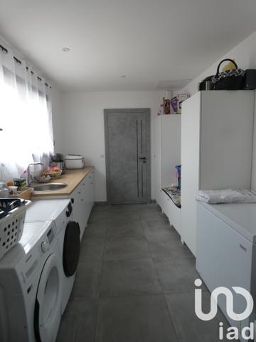 Maison à vendre 8 pièces 198 m² Magné