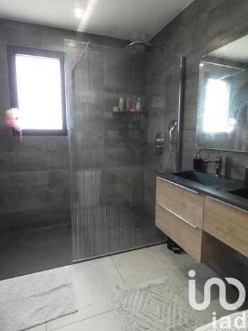 Maison à vendre 8 pièces 198 m² Magné