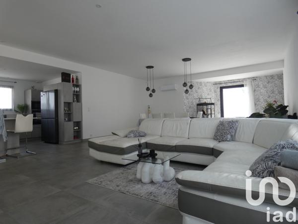 Maison à vendre 8 pièces 198 m² Magné