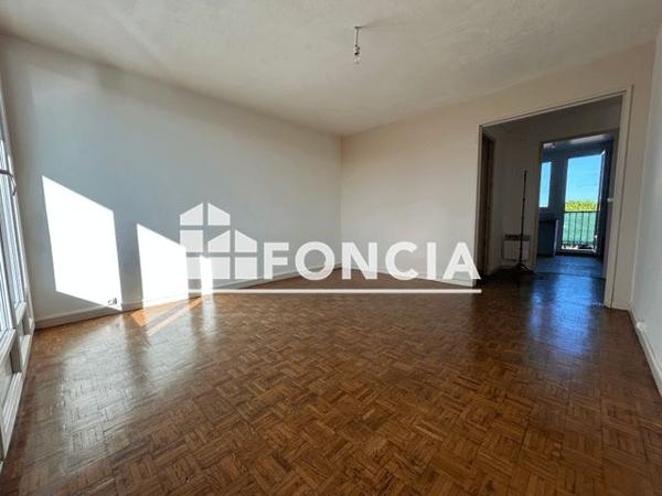 Location Appartement 3 pièces 56.4 m² - AV DE LA 1ERE ARMEE FRANCAISE Marignane 13700