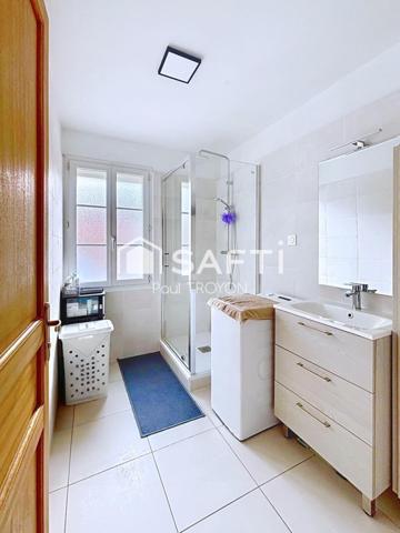 Au cœur d’une charmante copropriété de village