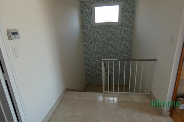 ARPAJON SUR CERE BELLE MAISON 4 CHAMBRES Arpajon-sur-Cère (15130)