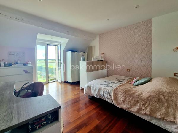 Maison en pierre de 245 m²