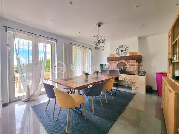 Maison en pierre de 245 m²