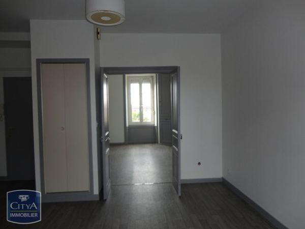 Appartement à louer 2 pièces 40.11m² Saint-Brieuc (22000)