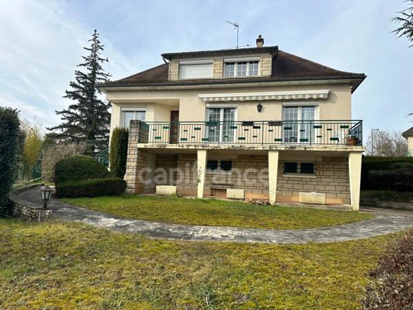 Maison à vendre 5 pièces AUXERRE (89) 112 m2 habitables 4 chambres Sous Sol Terrain de 805 m2