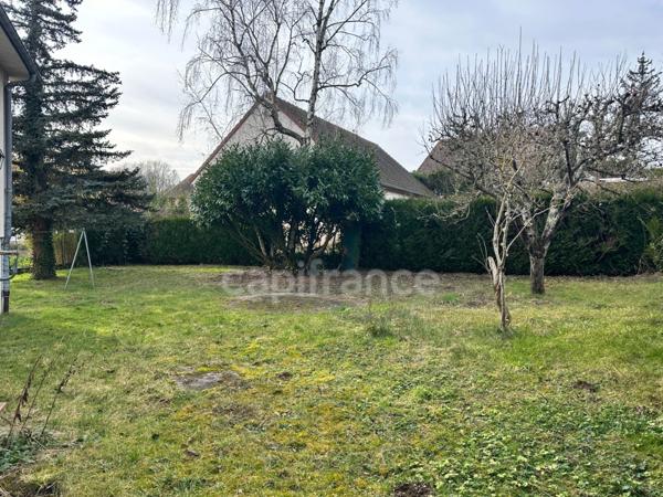 Maison à vendre 5 pièces AUXERRE (89) 112 m2 habitables 4 chambres Sous Sol Terrain de 805 m2