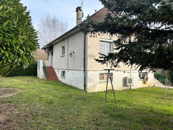 Maison à vendre 5 pièces AUXERRE (89) 112 m2 habitables 4 chambres Sous Sol Terrain de 805 m2