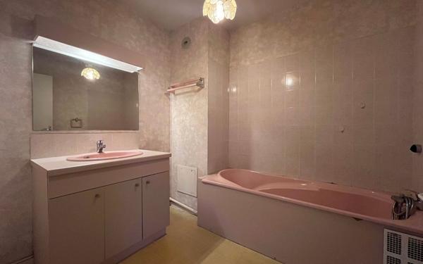 Appartement à vendre    3 pièces • 93 m2 Cugnaux