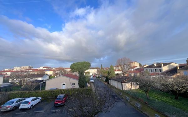 Appartement à vendre    3 pièces • 93 m2 Cugnaux