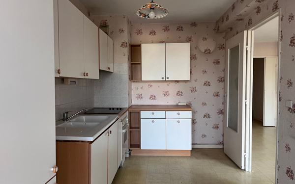 Appartement à vendre    3 pièces • 93 m2 Cugnaux