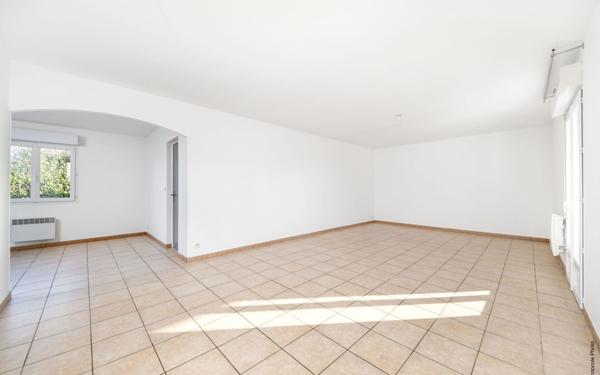 Maison à vendre    4 pièces •  Saint-Sulpice-la-Pointe