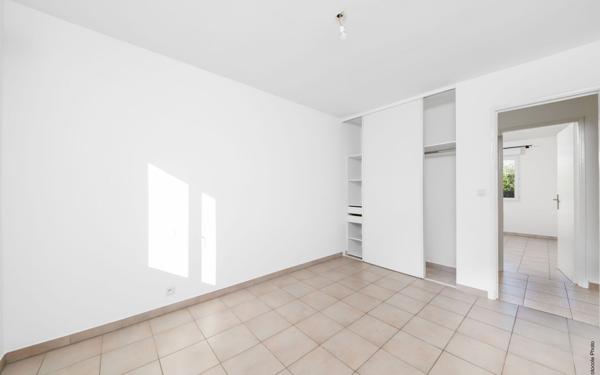 Maison à vendre    4 pièces •  Saint-Sulpice-la-Pointe