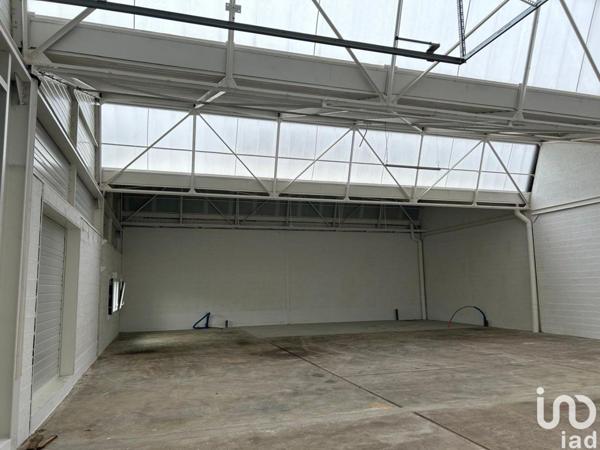 Location local d’activité 330 m² Carquefou