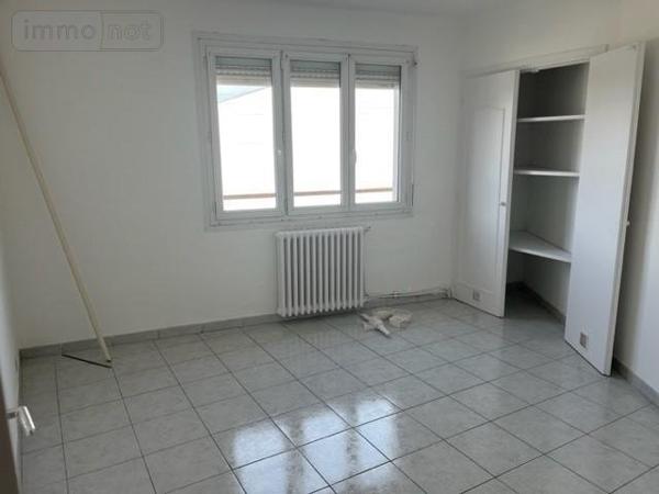 Immeuble à vendre à Lorient dans le Morbihan (56100), ref : 56083-1131