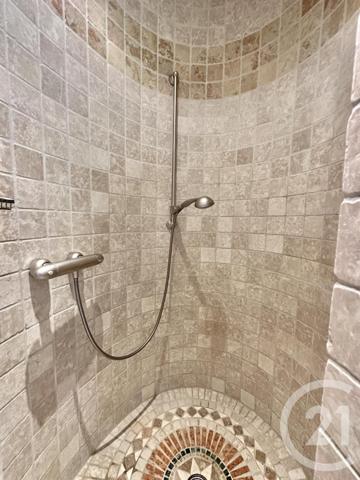 Maison à vendre  10 pièces - 221 m2 DOMPIERRE SUR BESBRE - 03