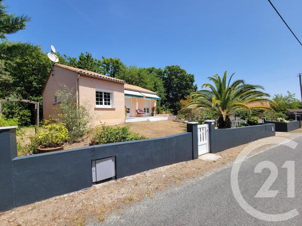 Maison à vendre  3 pièces - 77,65 m 2   ST GEORGES DE DIDONNE  - 17