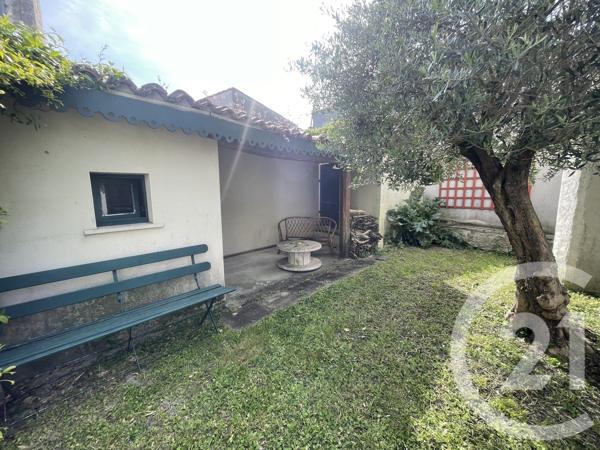 Maison à vendre  3 pièces - 77,65 m 2   ST GEORGES DE DIDONNE  - 17