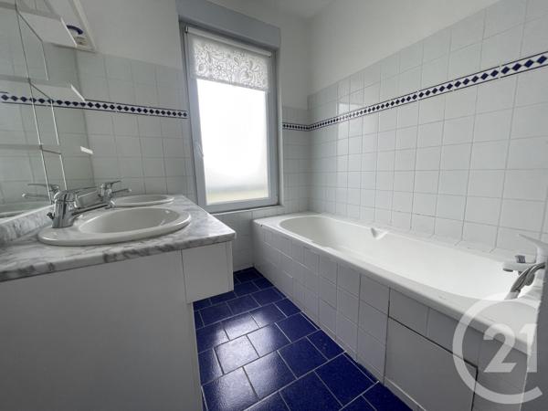 Maison à vendre  3 pièces - 77,65 m 2   ST GEORGES DE DIDONNE  - 17