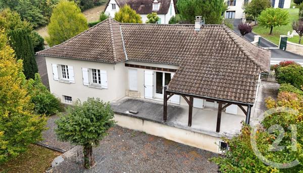 Maison à vendre  6 pièces - 191 m 2   UZERCHE  - 19