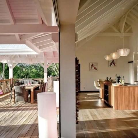 Superbe Villa meublée 5 pièces piscine vue dégagée sur 2500 m² de terrain