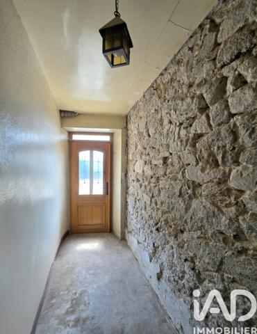 Maison à vendre 7 pièces 140 m² Sousceyrac-en-Quercy