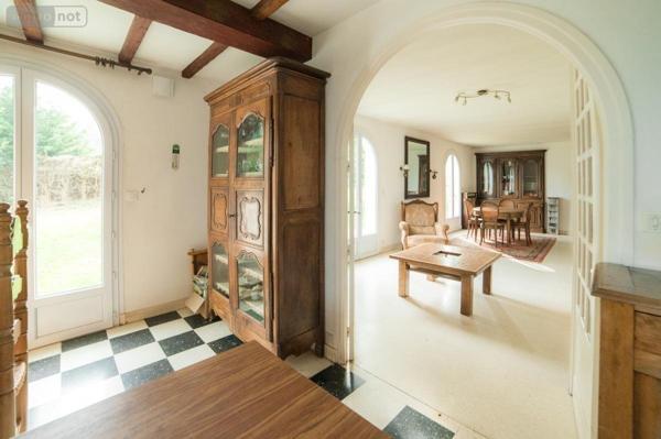 Maison à vendre à Hillion dans les Côtes-d'Armor (22120), ref : 22012-4147