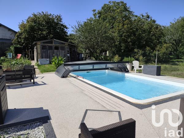 Maison à vendre 4 pièces 87,83 m² Saintes