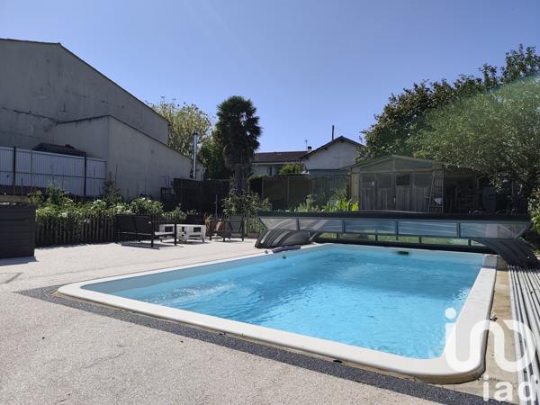 Maison à vendre 4 pièces 87,83 m² Saintes