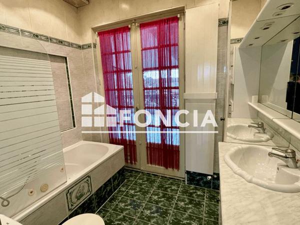 Location Maison 6 pièces 200.2 m² - 141 AVENUE DES PYRENEES Plaisance Du Touch 31830