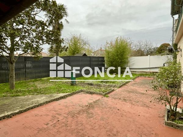 Location Maison 6 pièces 200.2 m² - 141 AVENUE DES PYRENEES Plaisance Du Touch 31830