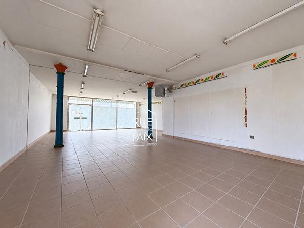 79800 PAMPROUX Immeuble Pamproux 5 pièces 240 m2