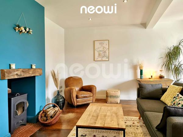 Vente immobilière : Maison à Arpajon-sur-Cère  5 pièces 210 m² 472 500 €- Neowi Aurillac.