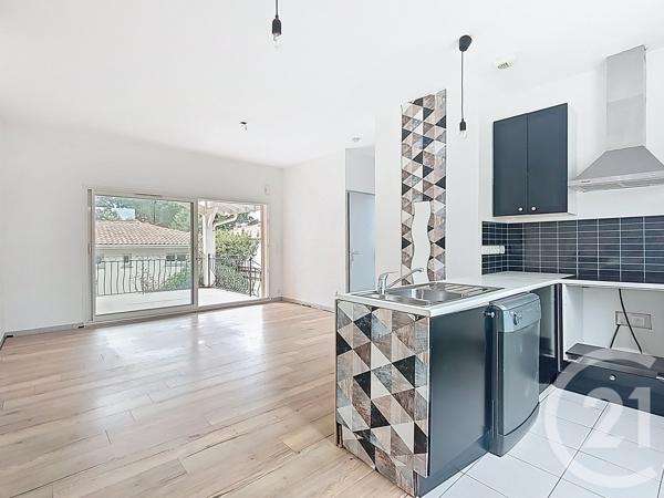 Appartement T3 à vendre  3 pièces - 75,66 m 2   SEIGNOSSE  - 40