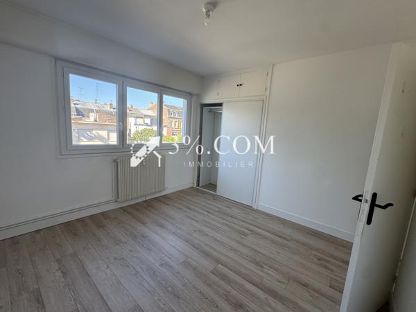 Appartement 5 pièce(s) 3 chambre(s) 96 m²