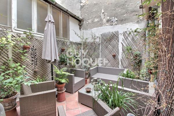 A Tarascon, Magnifique Maison de Maître avec terrasse.