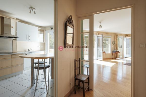 Appartement centre ville de type 4 de 101m² avec parking et ascenseur
