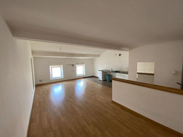 Maison VILLEPINTE 8 pièce(s) 258.73 m2