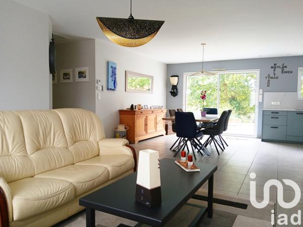 Maison à vendre 5 pièces 102 m² Mazières-en-Mauges