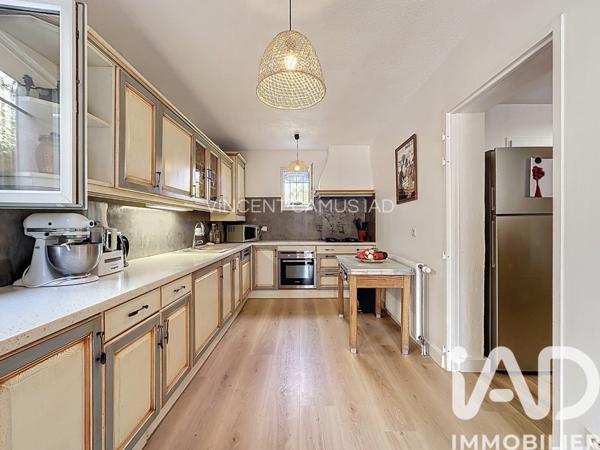 Maison à vendre 4 pièces 98 m² Le Beausset