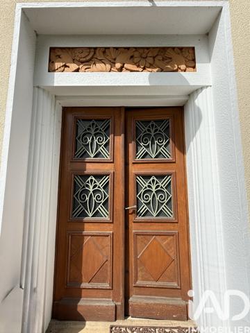 Maison à vendre 8 pièces 220 m² Villefranche-sur-Saône
