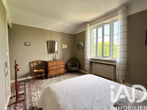 Maison à vendre 8 pièces 220 m² Villefranche-sur-Saône