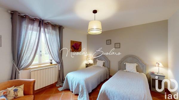 Maison à vendre 8 pièces 310 m² Cheval-Blanc