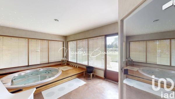 Maison à vendre 8 pièces 310 m² Cheval-Blanc