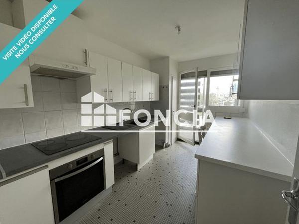 Location Appartement 4 pièces 82.3 m² - 5 RUE DE L'OISANS Meylan 38240