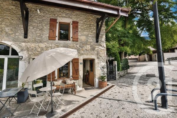 Maison à vendre  4 pièces - 113,34 m 2   COLLONGES SOUS SALEVE  - 74