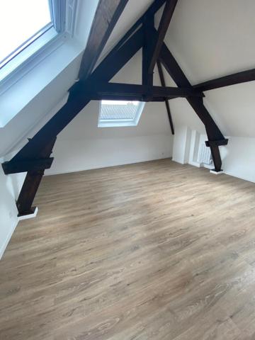 A LOUER APPARTEMENT PROCHE CENTRE VILLE DE ST QUENTIN 02100