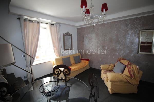 Immeuble mixte de 572 m²